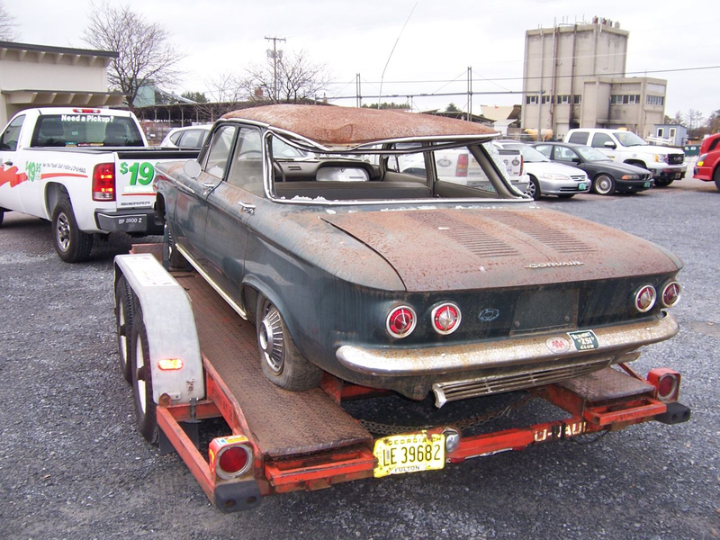 Illustration for article titled The Oldest 24 Hours Of LeMons Car Yet: UDMan's 1963 Corvair